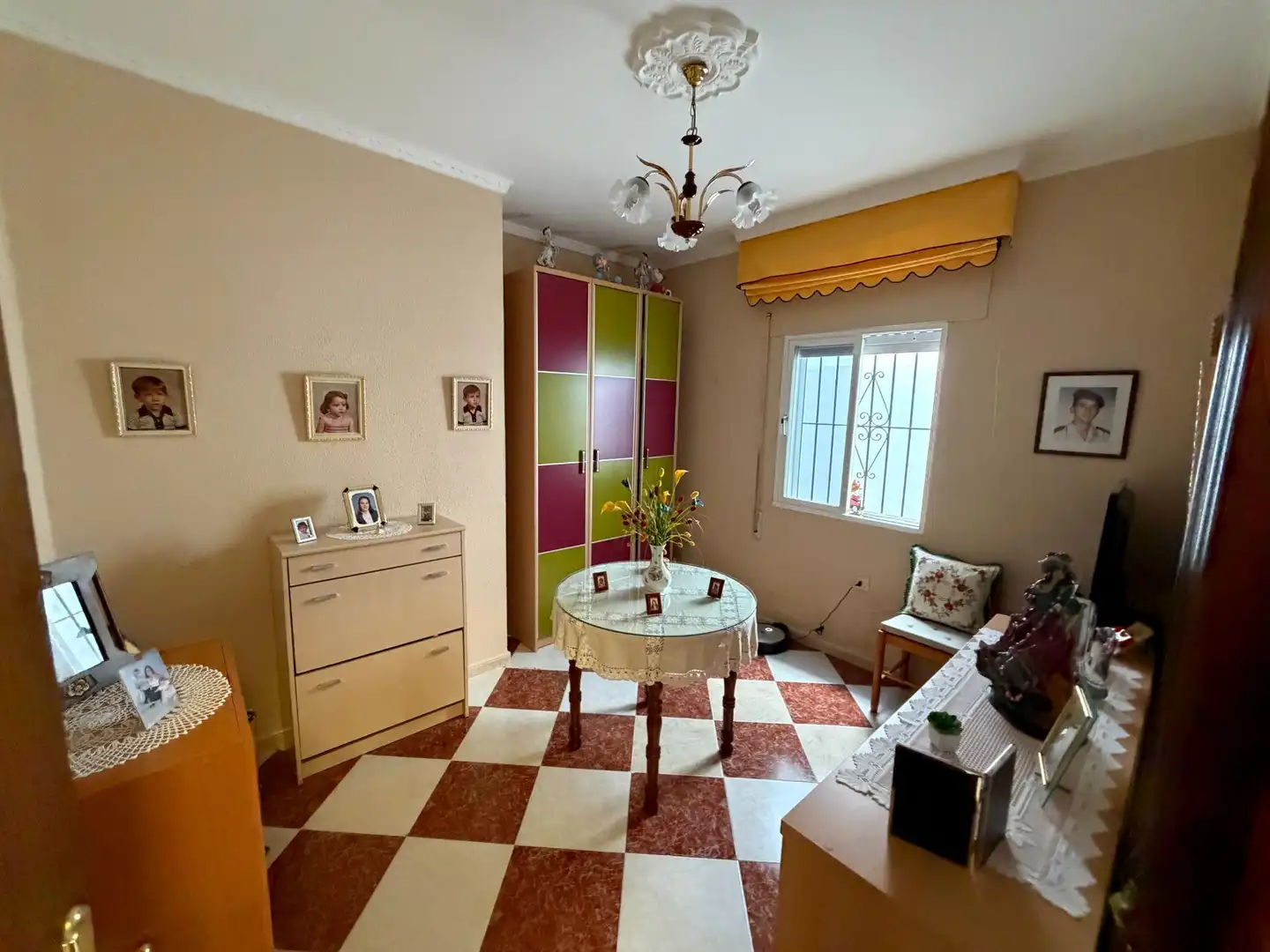 Dormitori de Casa o xalet en venda en Gallineras