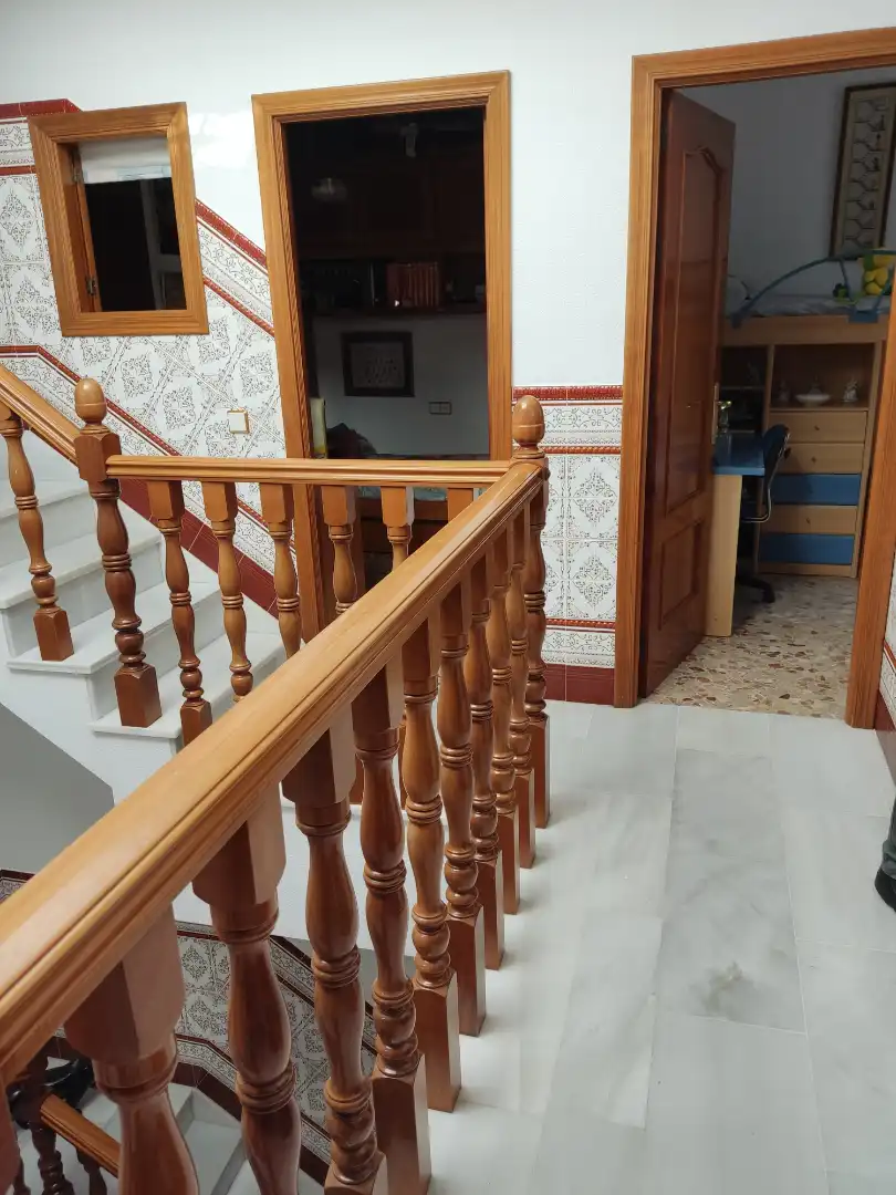 Einfamilien-Reihenhaus zum Verkauf in Barbate mit Klimaanlage, Heizung und Terrasse