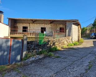 Vista exterior de Casa o xalet en venda en Punxín