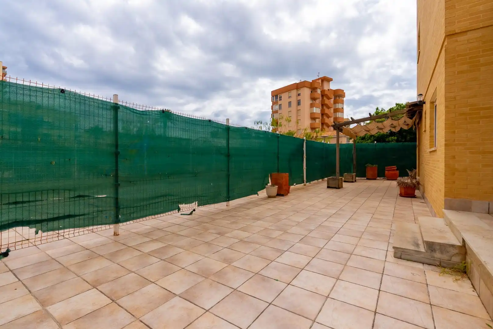 Terraza de Planta baja en venta en El Campello con Aire acondicionado, Calefacción y Jardín privado