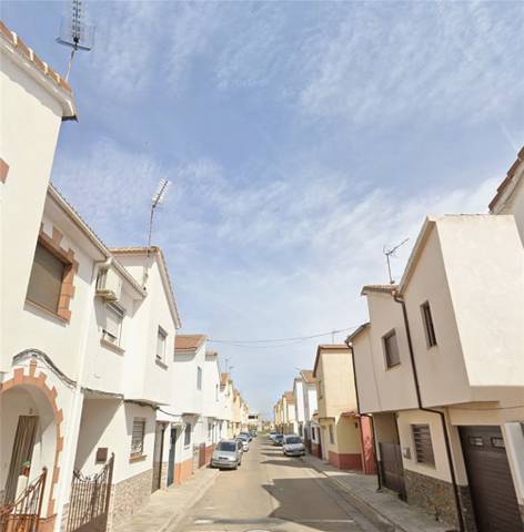 Casa adosada en Venta en Señorio De Ajofrin en Ajofrín