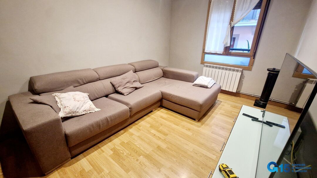 Living room of Flat for sale in Errenteria  with Heating and Furnished