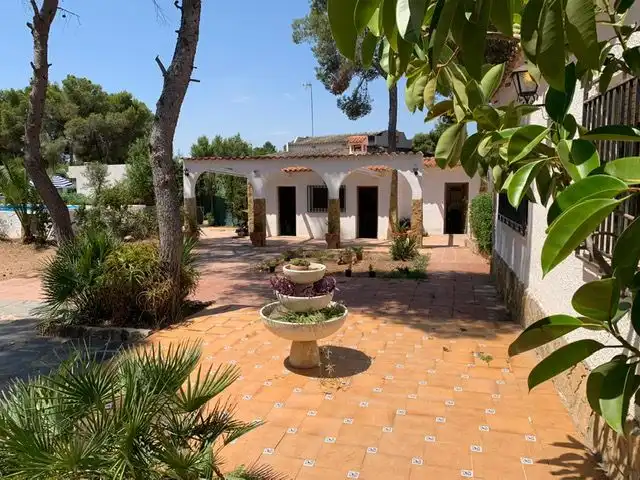 Casa o chalet de alquiler en Olocau, Valencia