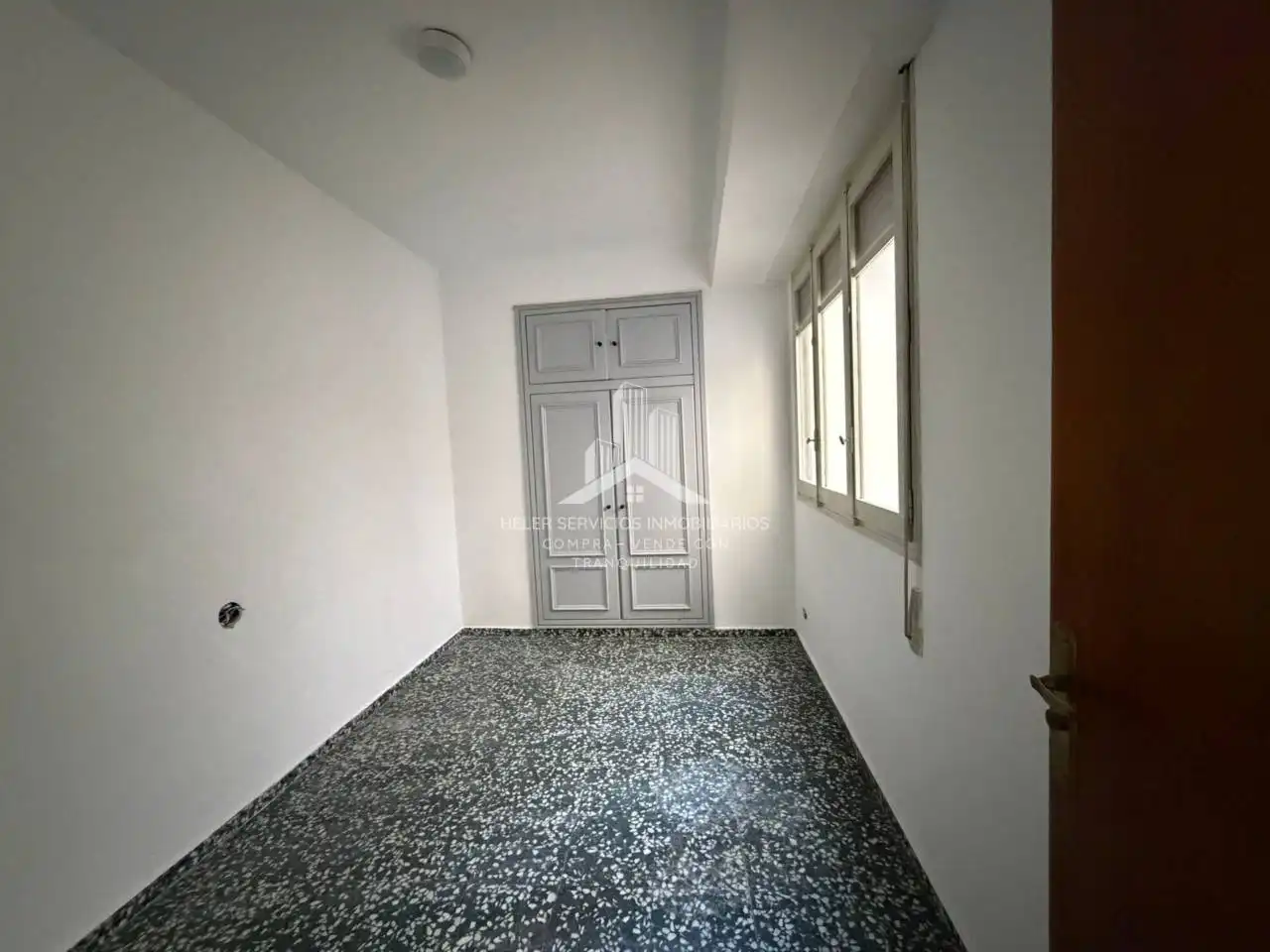 Wohnungen zum Verkauf in Avenida Cedre, Piscinas