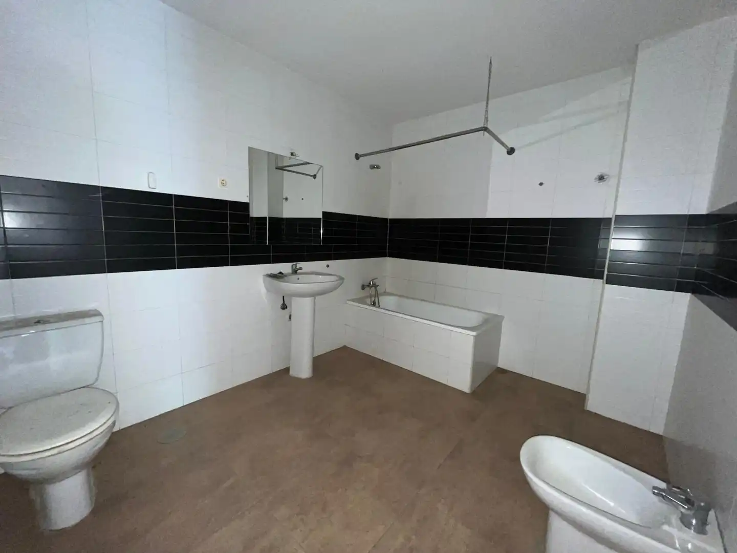 Badezimmer von Wohnung zum Verkauf in Villarrubia de los Ojos mit Heizung