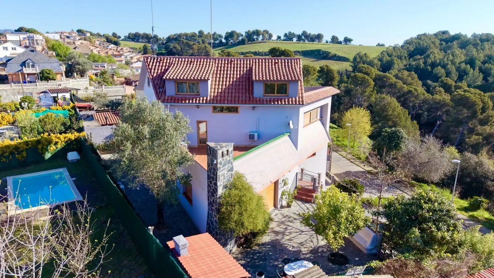 Casa amb jardí en venda a Calle ANGEL GUIMERA