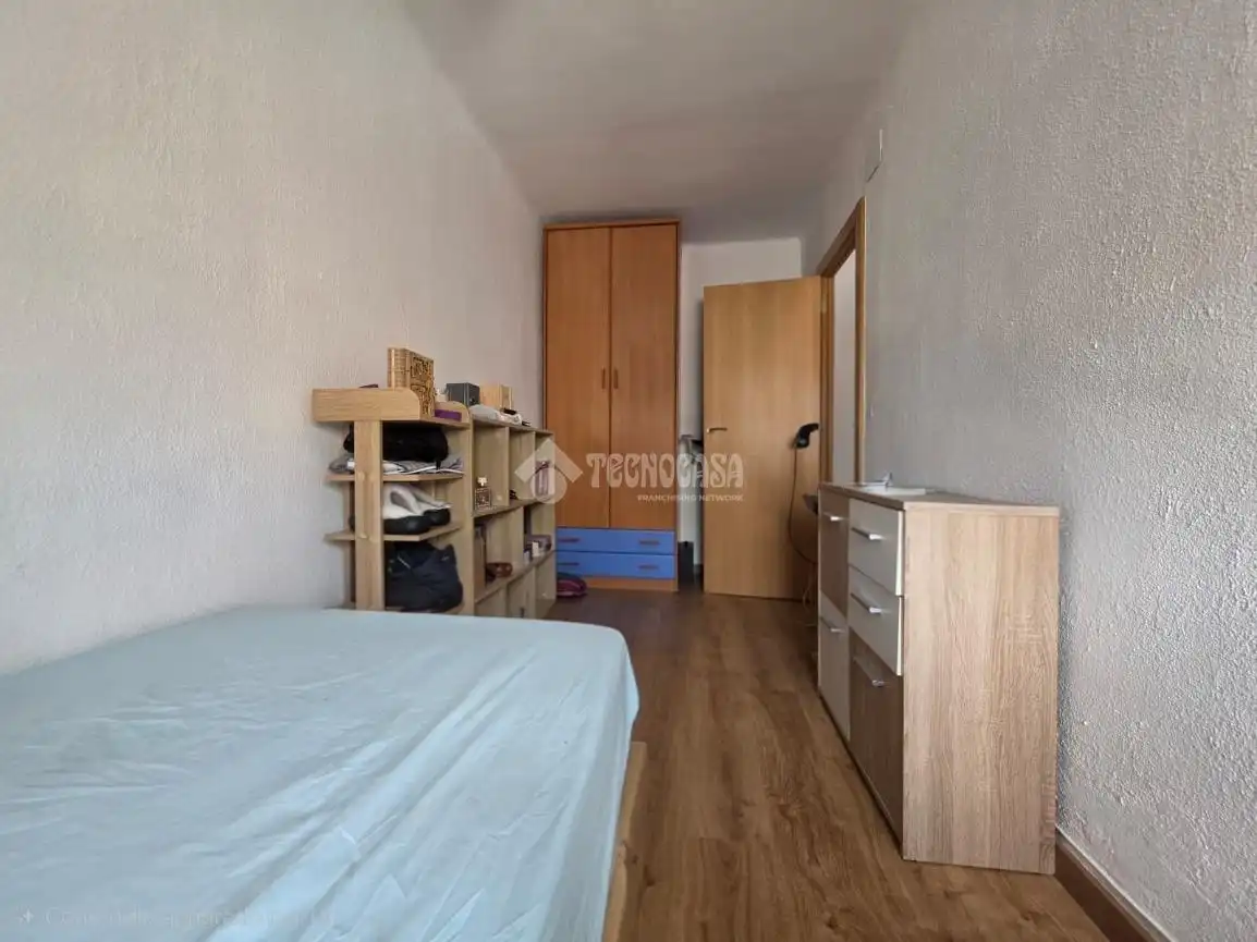 Habitación de Piso en venta en Santa Coloma de Gramenet con Aire acondicionado, Calefacción y Parquet