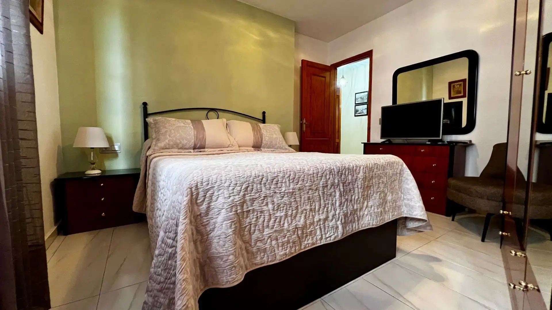Habitación de Piso en venta en Adeje con Calefacción y Amueblado