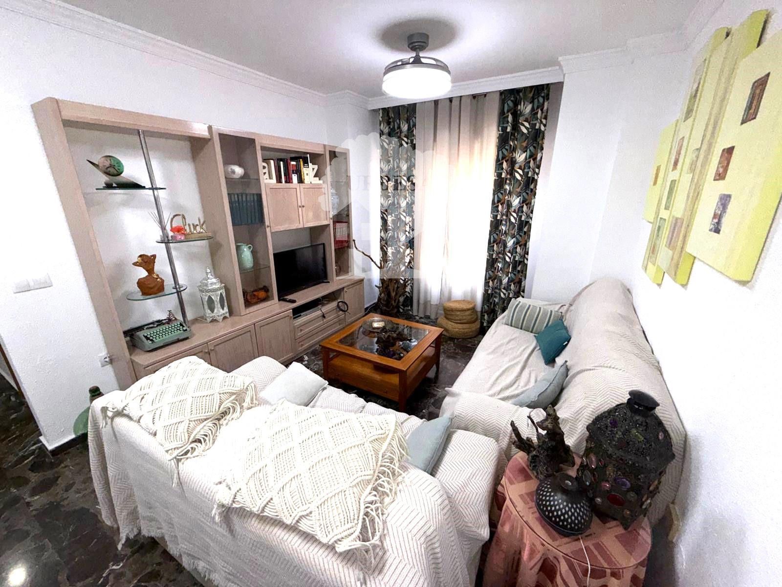 Sala d'estar de Pis en venda en Motril amb Terrassa