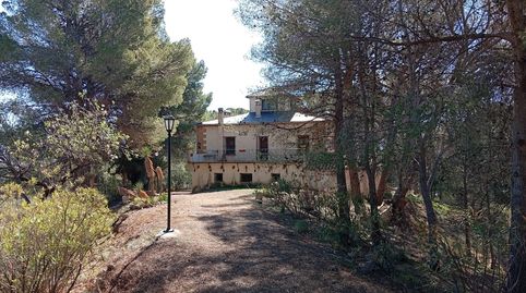 Foto 2 de Finca rústica en venta en Onil, Alicante