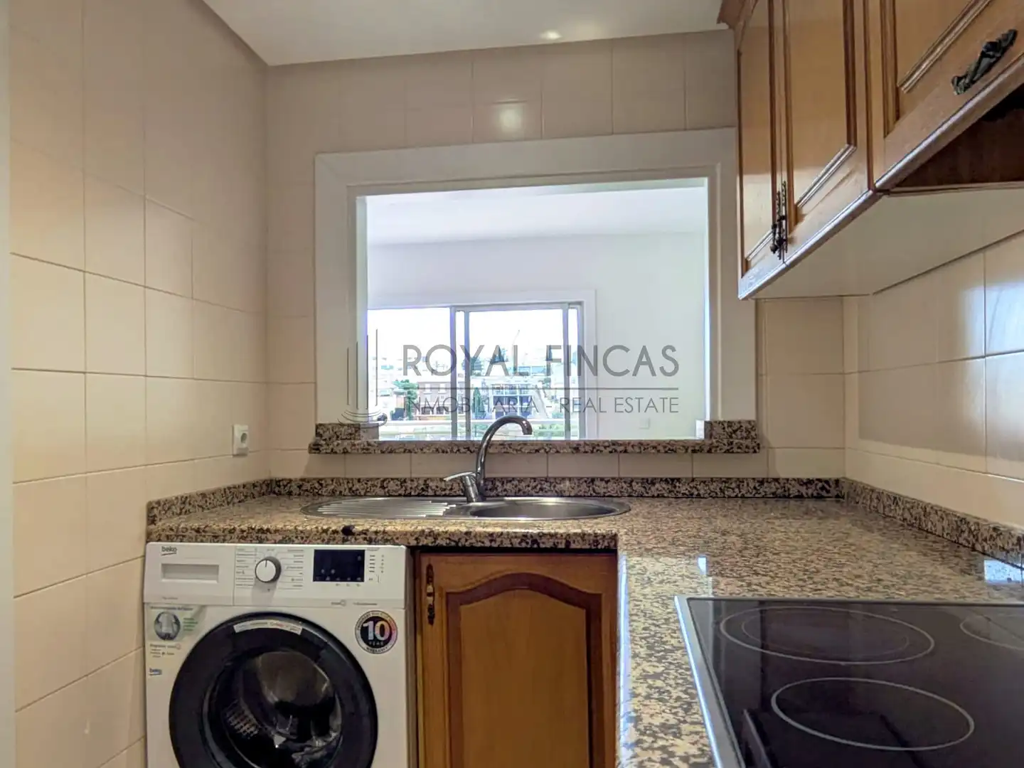 Cuina de Pis en venda en Benalmádena amb Terrassa, Moblat i Forn