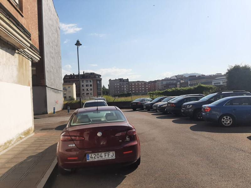Parking de Piso en venta en Siero con Calefacción y Terraza