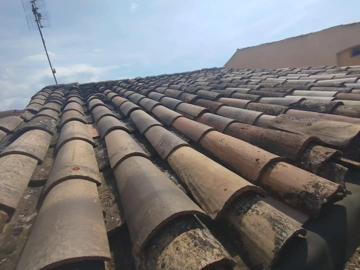 Vista exterior de Casa adosada en venda en Artés amb Terrassa