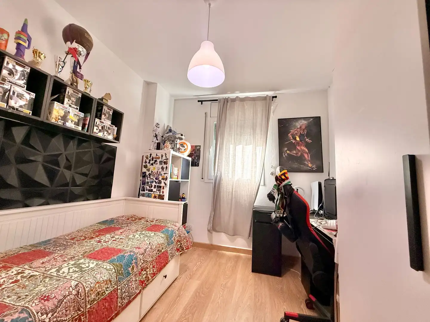 Habitación de Piso en venta en Badalona con Calefacción, Terraza y Piscina comunitaria