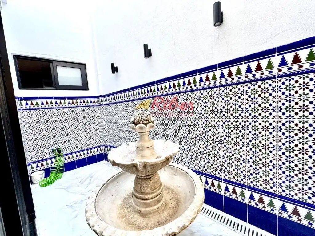 Garden of Detached homes for sale in Cullera