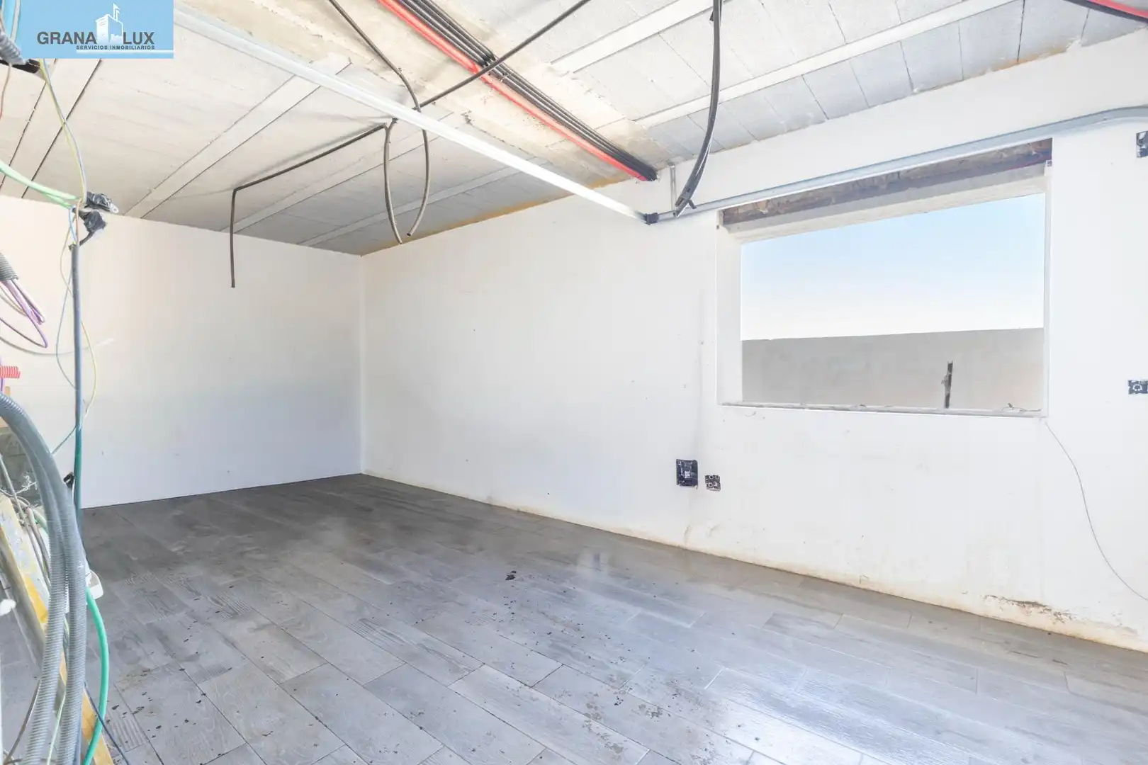 Detached house with terrace for sale in Calle Puntal de las Siete Lagunas, imagen 40