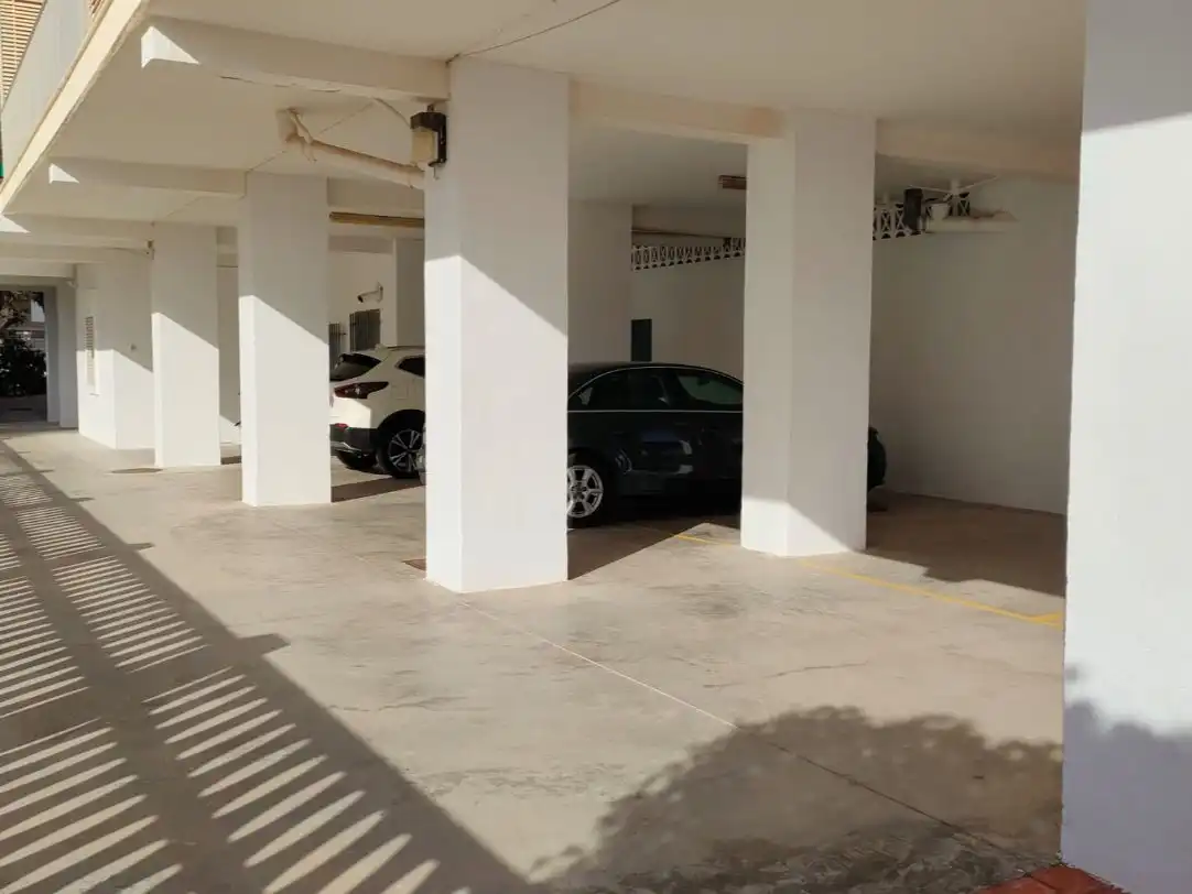 Aparcament de Apartament en venda en Cullera amb Aire condicionat, Terrassa i Piscina