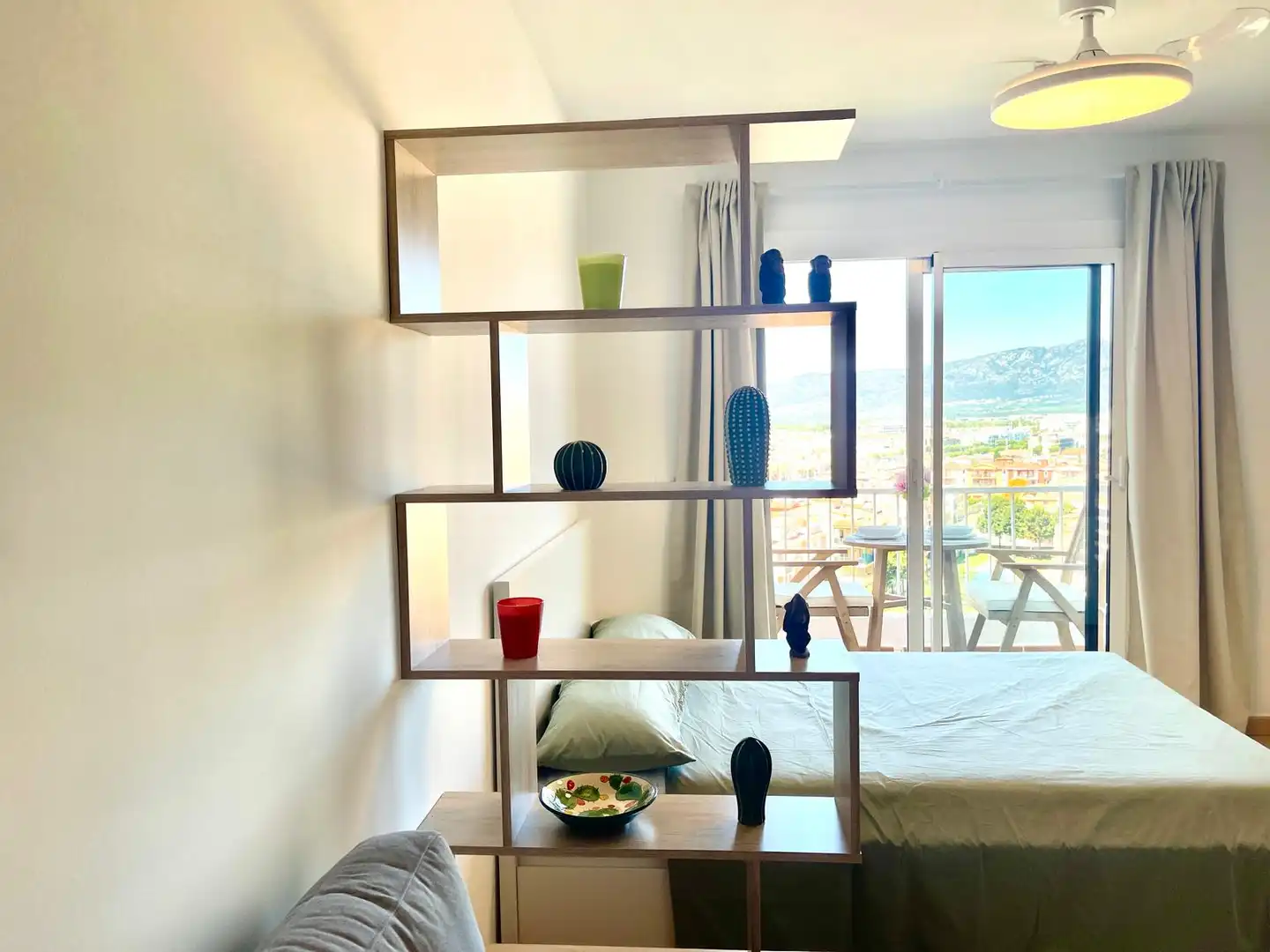 Bedroom of Apartments for rent in Empuriabrava  with Parquet flooring, Terrace and Furnished