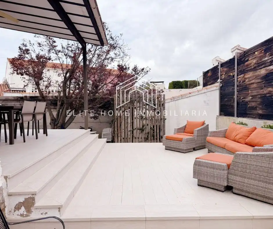 Terraza de Casa o chalet en venta en Benicasim / Benicàssim con Aire acondicionado, Calefacción y Jardín privado