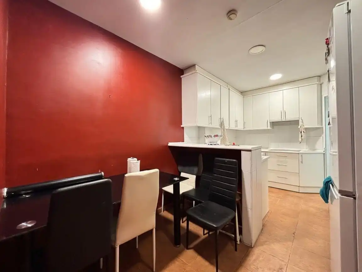 Kitchen of Flat for rent in Madrid