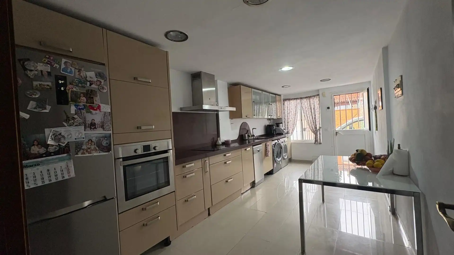 Kitchen of Single-family semi-detached for sale in Los Barrios  with Air Conditioner and Community pool