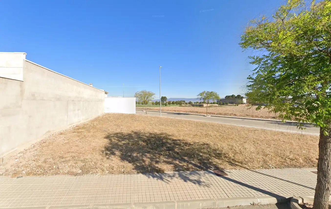 Terreno residencial en venta en Calle Vicente Alexandre 28, imagen 4