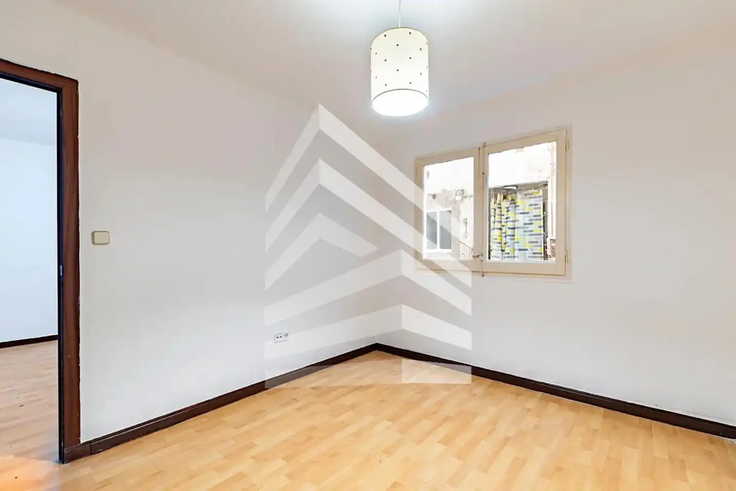 Habitación de Piso en venta en Badalona con Parquet