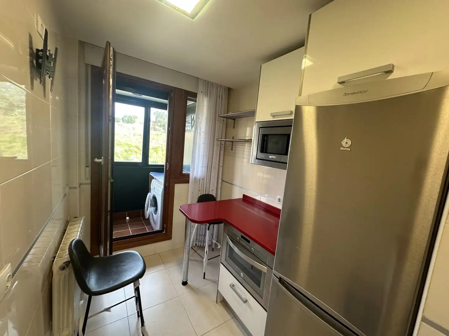 Kitchen of Flat for rent in Burgos  with Heating, Storage room and Furnished