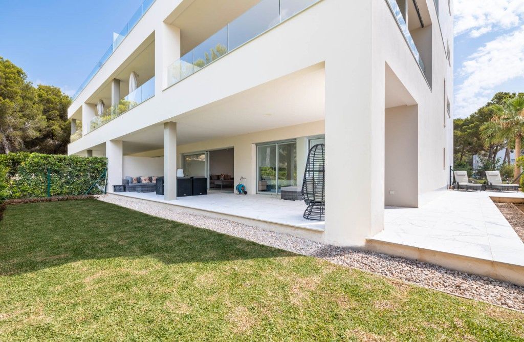 Terrassa de Apartament en venda en Calvià amb Aire condicionat, Calefacció i Jardí privat