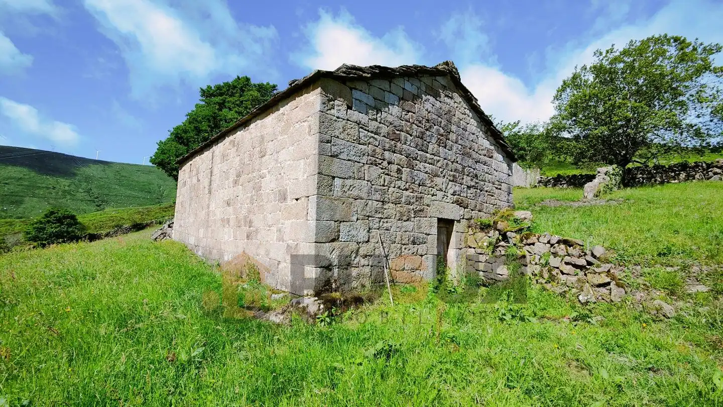 Casa rústica en venta en Vegaloscorrales, imagen 19