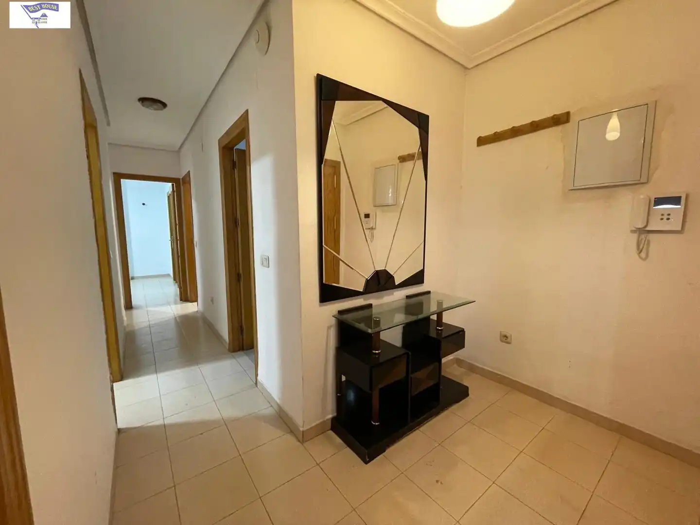 Wohnung zum Verkauf in Albacete mit Heizung, Abstellraum und Balkon