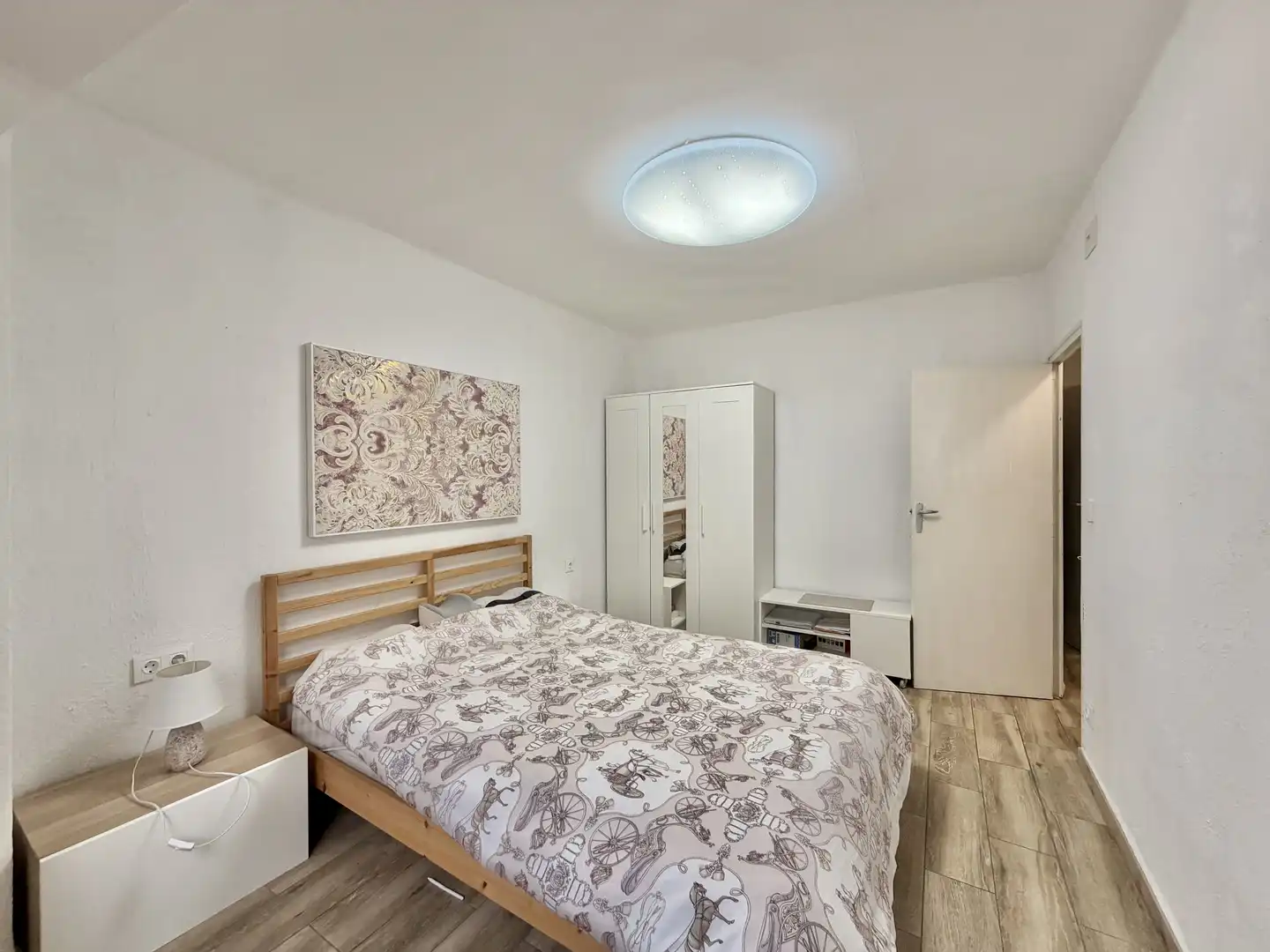 Habitación de Piso en venta en Valencia con Aire acondicionado y Balcón
