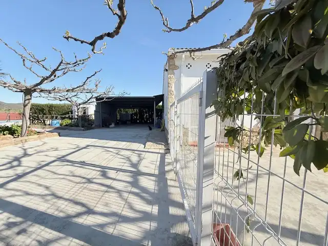 Vista exterior de Finca rústica en venda en Cabanes amb Jardí privat, Terrassa i Piscina
