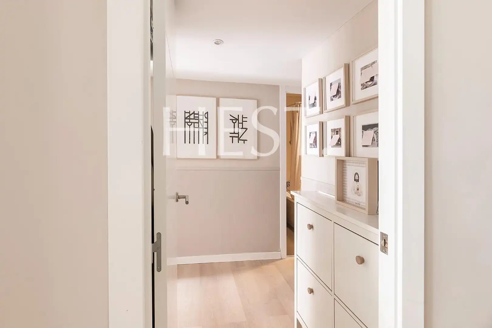 Piso en venta en Barcelona con Calefacción, Parquet y Trastero