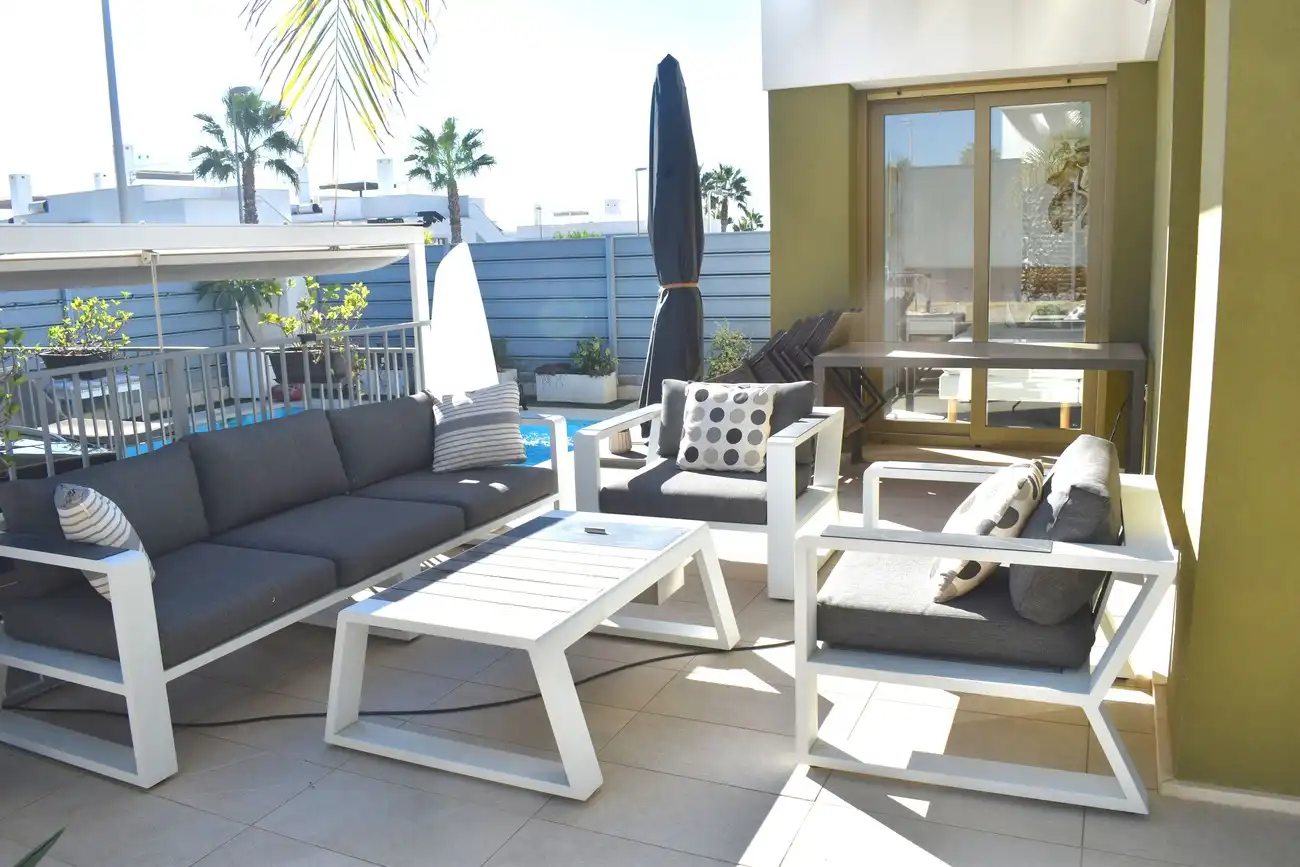 House with pool for sale in Jacarilla, imagen 2