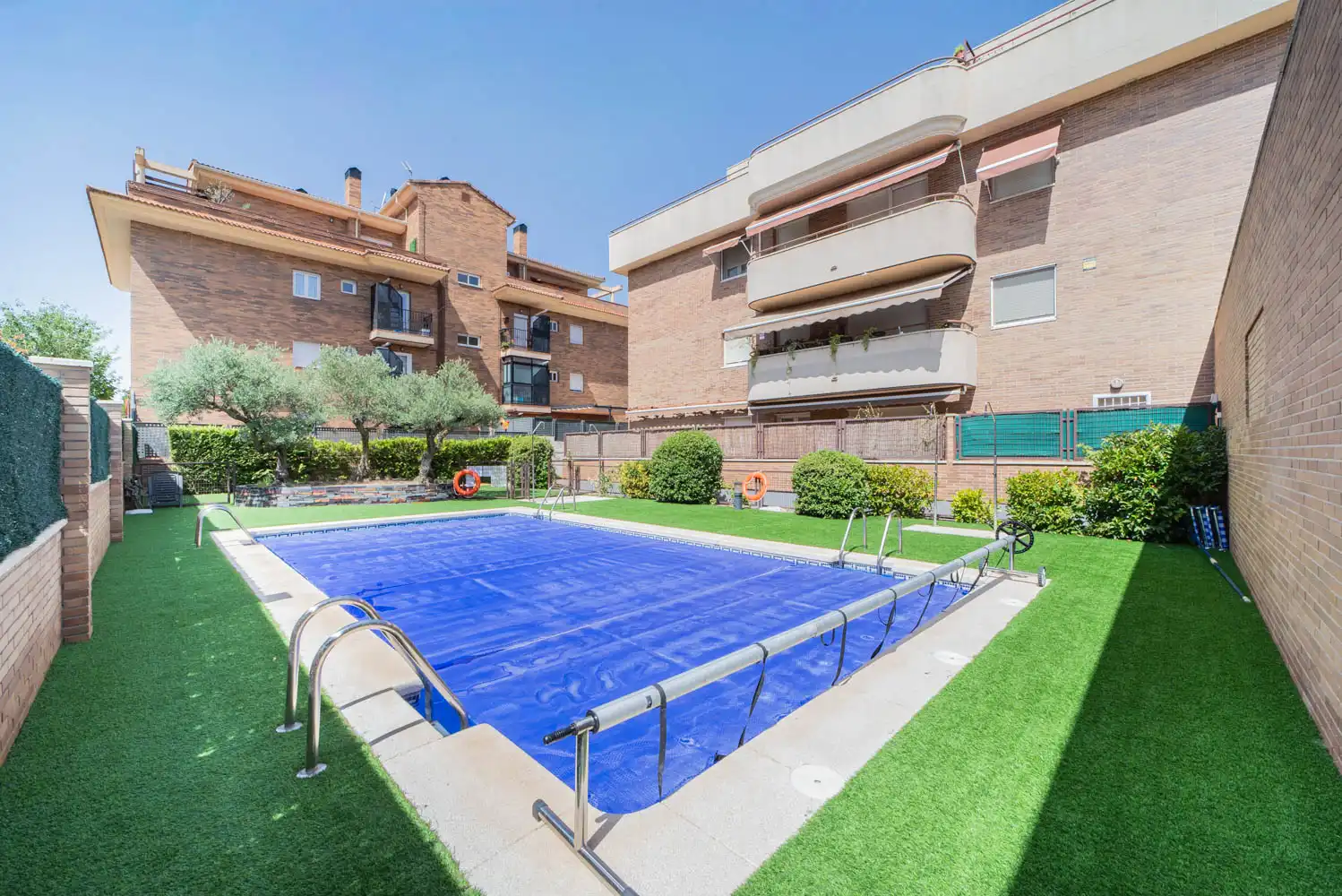 Piscina de Pis en venda en Brunete amb Aire condicionat, Terrassa i Traster