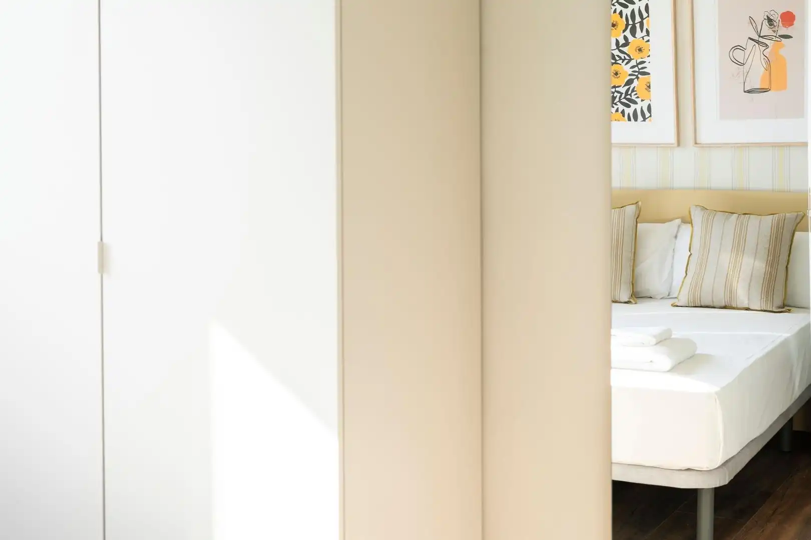 Bedroom of Attic for rent in Valencia  with Air Conditioner, Heating and Terrace