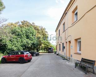 Exterior view of Single-family semi-detached for sale in Girona Capital  with Air Conditioner and Private garden