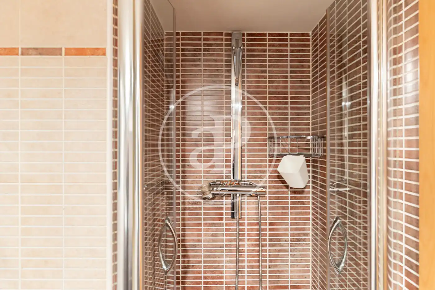 Baño de Piso en venta en Eixample