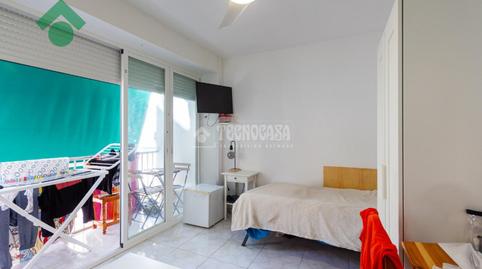 Foto 3 de Piso en venta en Almuñecar Centro, Almuñécar