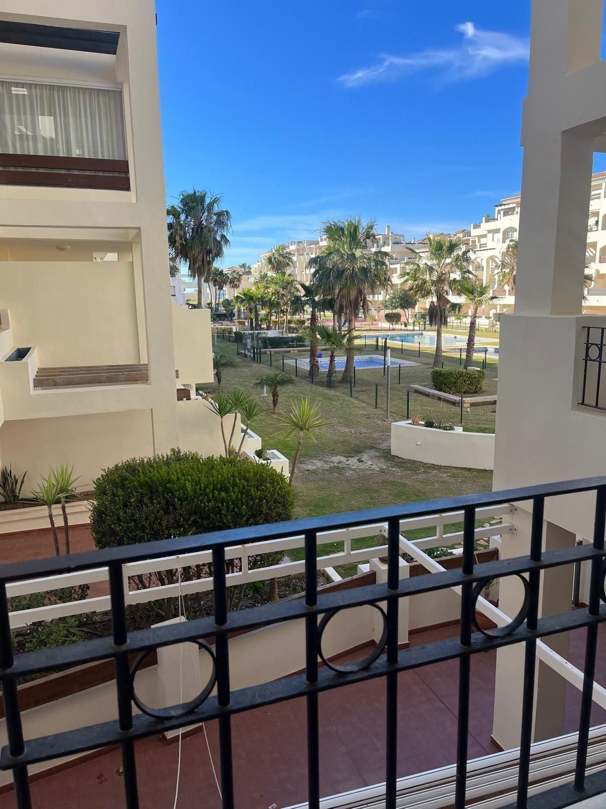 Exterior view of Flat to rent in Roquetas de Mar  with Air Conditioner, Private garden and Terrace