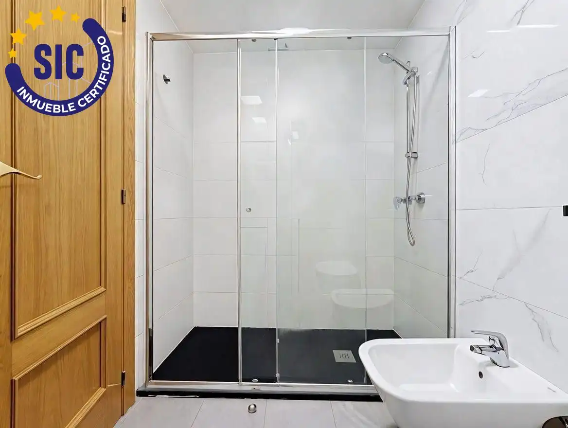 Piso con terraza en venta en Calle PACO PIERRA, imagen 15