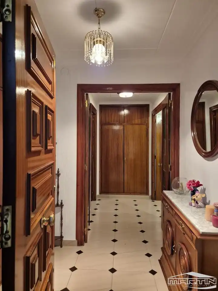 Flat for rent in Lucena  with Air Conditioner, Terrace and Storage room