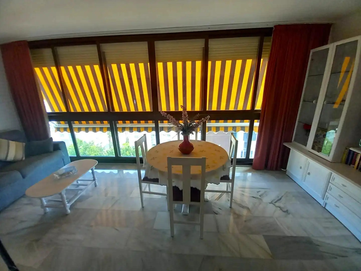 Flat with pool for sale in Playa de Levante, imagen 3