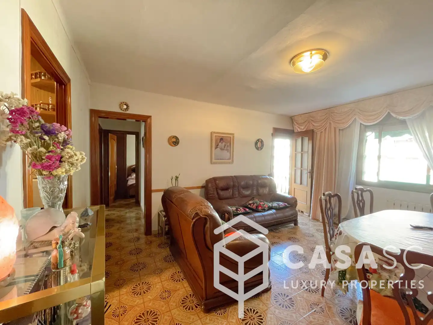 Sala de estar de Piso en venta en Cerdanyola del Vallès con Calefacción, Amueblado y Balcón
