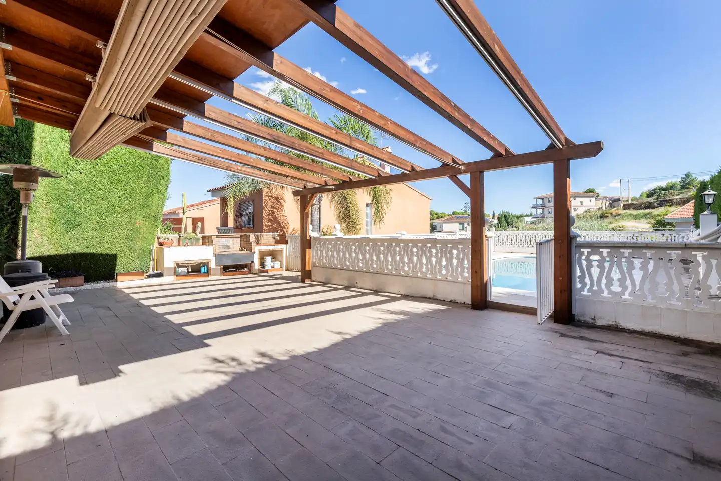 Terrassa de Casa adosada en venda en Chiva amb Aire condicionat, Calefacció i Jardí privat