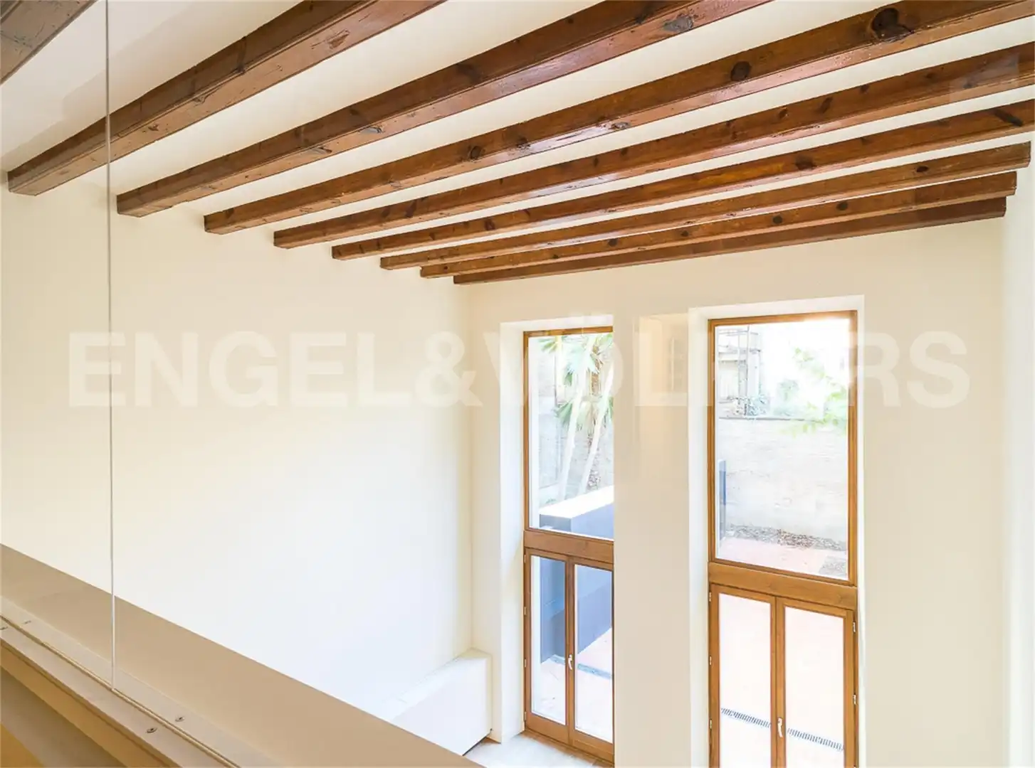 Planta baja en venta en Dreta de l'Eixample