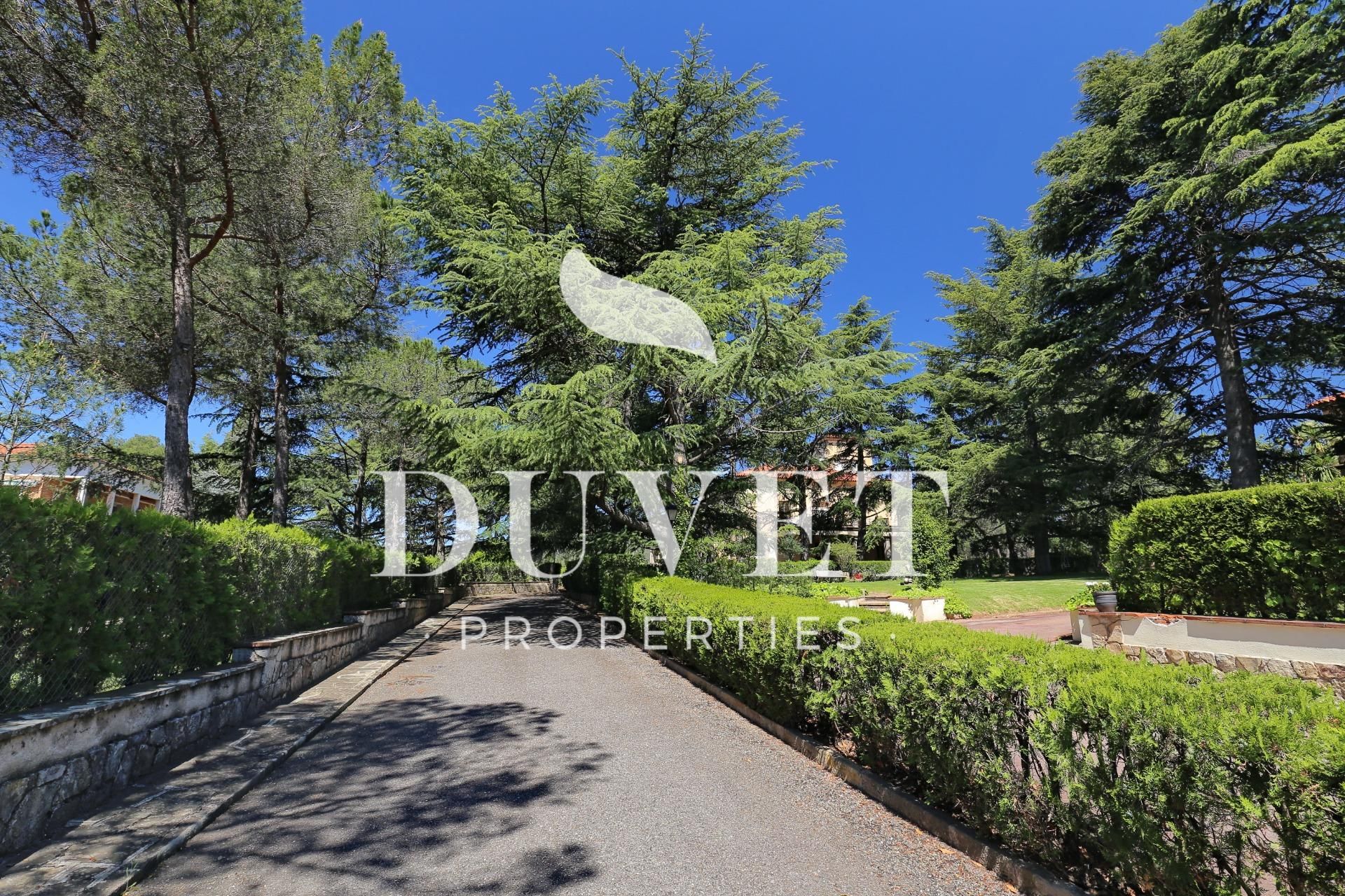 Vista exterior de Casa o chalet en venta en Terrassa con Aire acondicionado, Calefacción y Jardín privado
