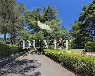 Vista exterior de Casa o xalet en venda en Terrassa amb Aire condicionat, Calefacció i Jardí privat