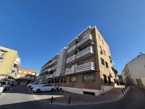 Exterior view of Flat for rent in Madrid  with Heating, Terrace and Oven